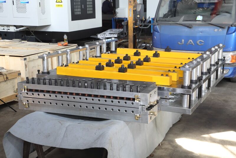 Wei Lei molds keep pace with the times, actively develop and follow the latest melt blown process